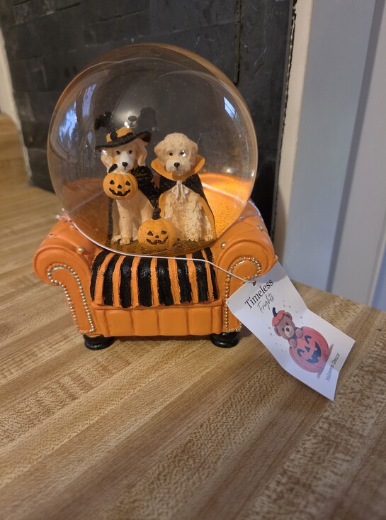 Other - Dogs In Chair Halloween NWT Snowglobe